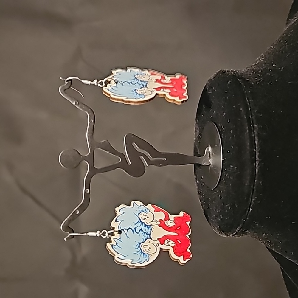 Dangle earrings